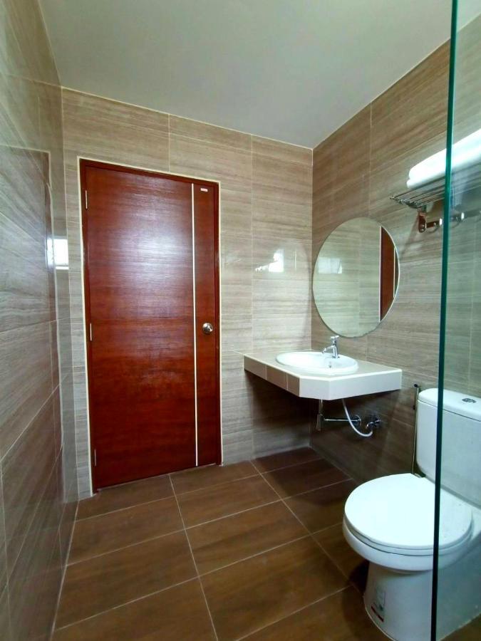โคโค่ โฮเทล Koco Hotel Nakhon Ratchasima Ngoại thất bức ảnh