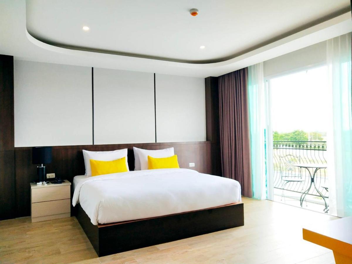 โคโค่ โฮเทล Koco Hotel Nakhon Ratchasima Ngoại thất bức ảnh