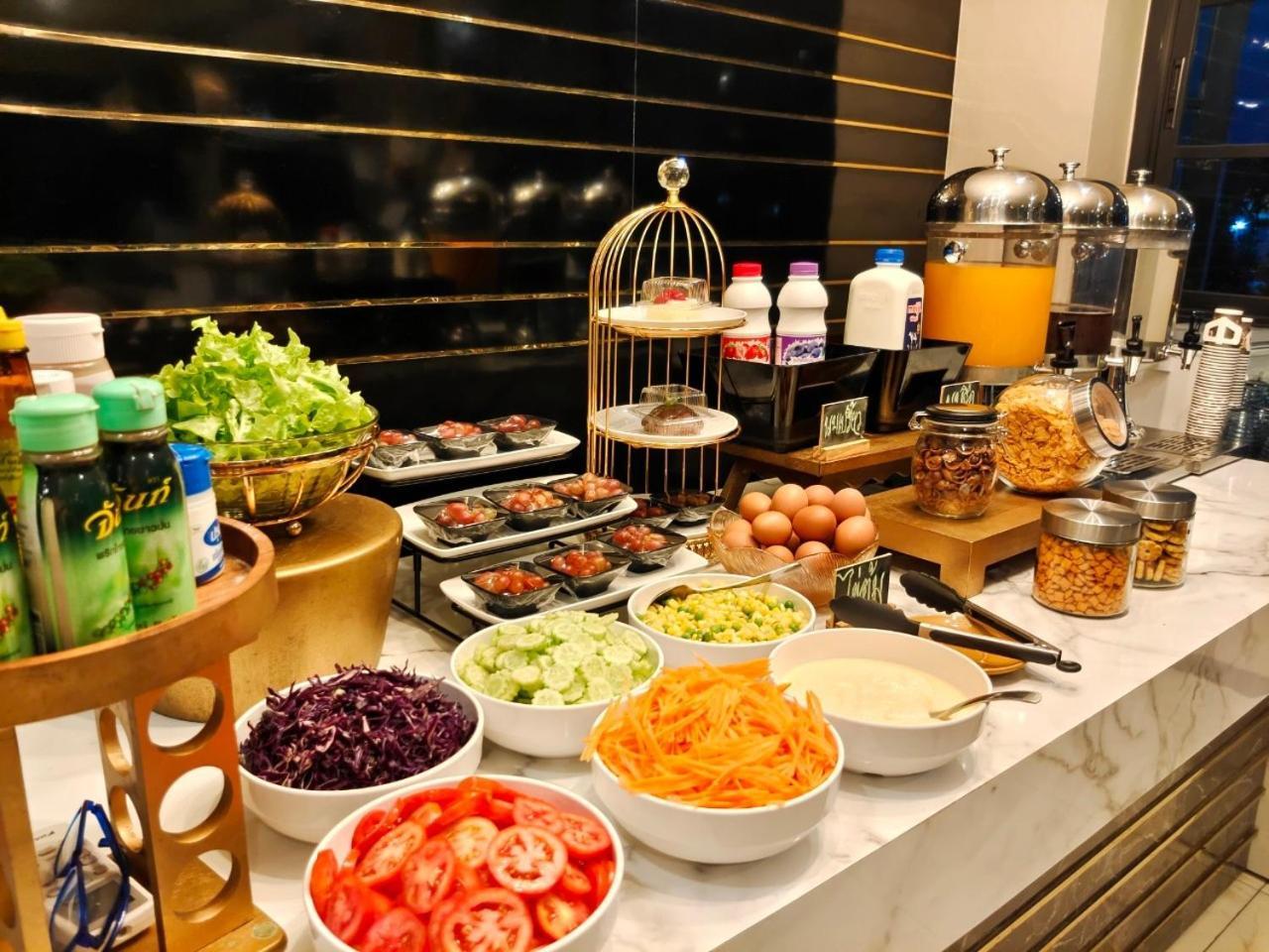 โคโค่ โฮเทล Koco Hotel Nakhon Ratchasima Ngoại thất bức ảnh