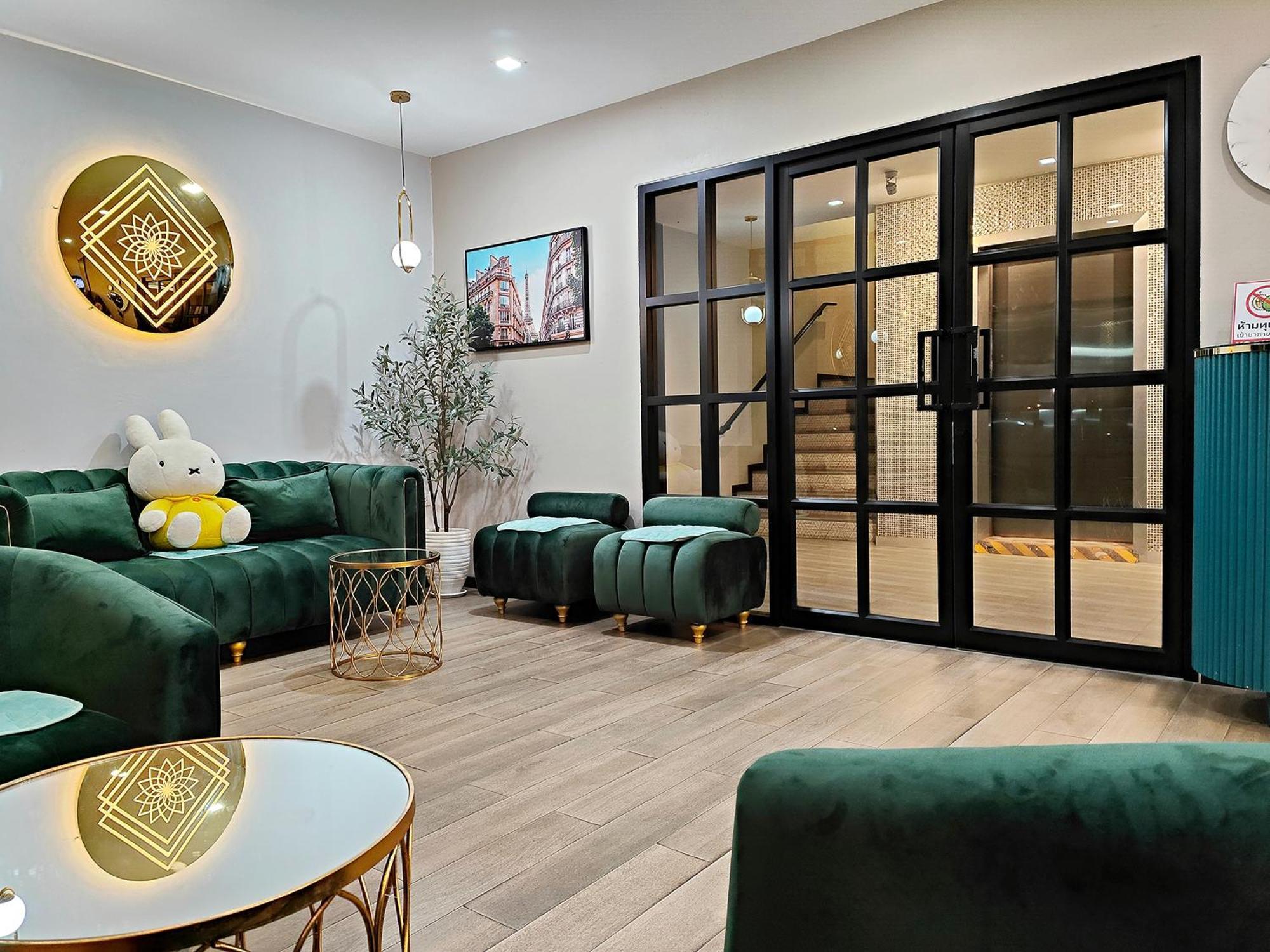 โคโค่ โฮเทล Koco Hotel Nakhon Ratchasima Ngoại thất bức ảnh